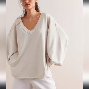 WE THE FREE by Free People Venice V-neck Sweatshirt in Grey Opal
